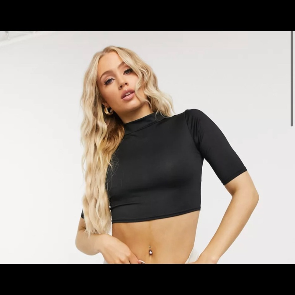 1/2 sleeve Black Crop Top size 6